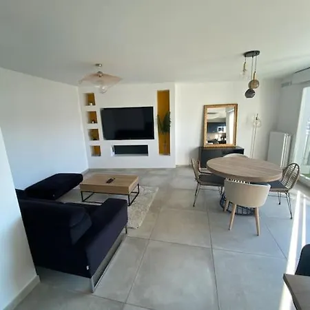 Apartment Splendide 70m2 Balcon + Parking