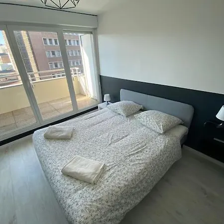 Splendide 70m2 Balcon + Parking Daire