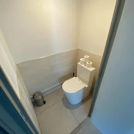 Splendide 70m2 Balcon + Parking Daire *