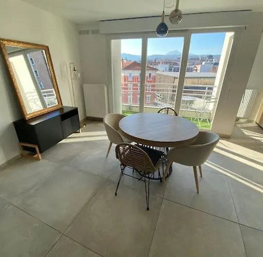 Apartment Splendide 70m2 Balcon + Parking